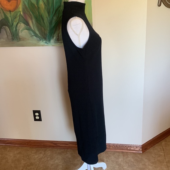 🎉2xHost Pick🎉 Apt. 9 Body-Hugging Turtleneck Black Dress - Picture 3 of 9